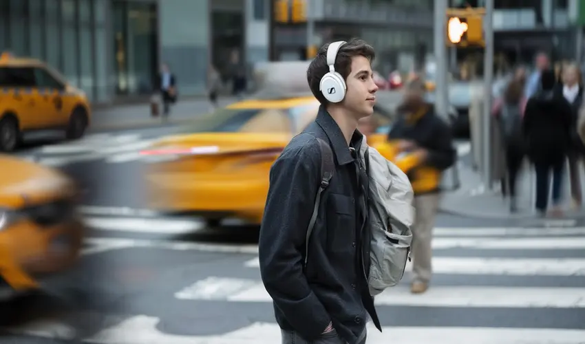 sennheiser-headphones