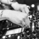 Referencias sobre los equipos de DJ Behringer